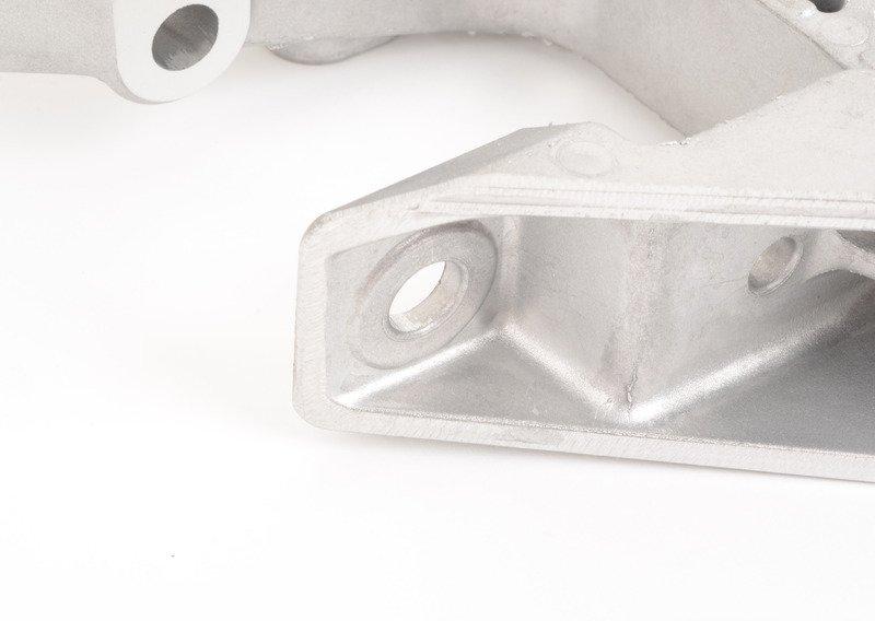 Опорная балка коробки передач