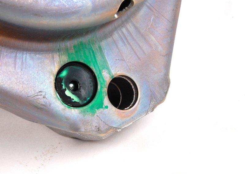 E60 опора двигателя пп левая