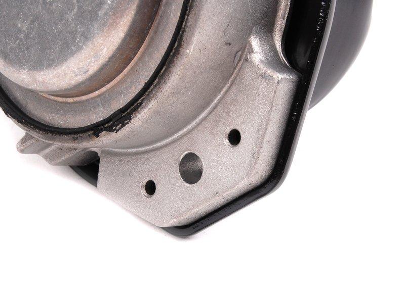 Подушка крепления двигателя