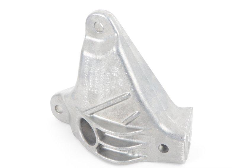 Несущий кронштейн двигателя Л