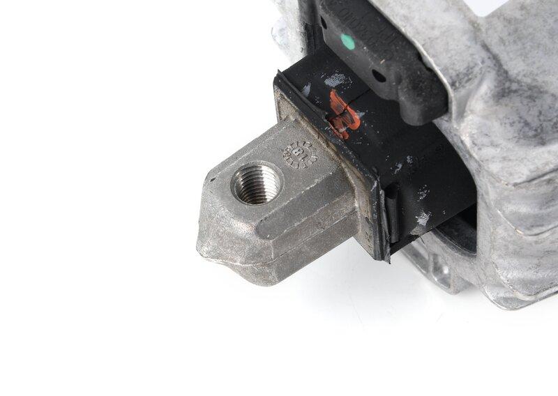 F01 760 подушка двигателя правая