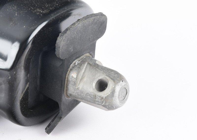 F15/F15 N57N Подушка двигателя П