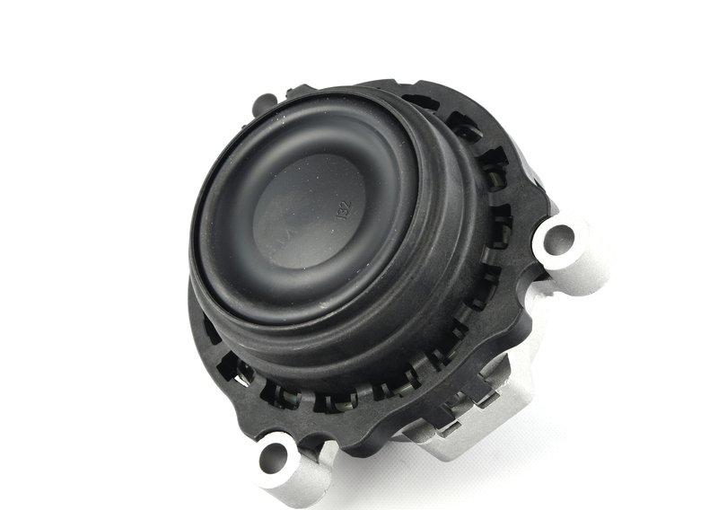 F20/F30 B58 подушка крепления двигателя правая