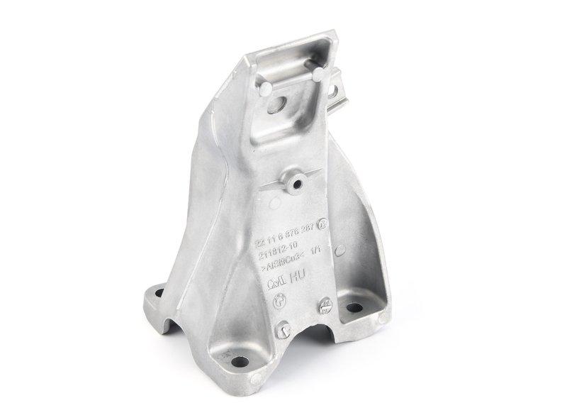 Несущий кронштейн двигателя Л