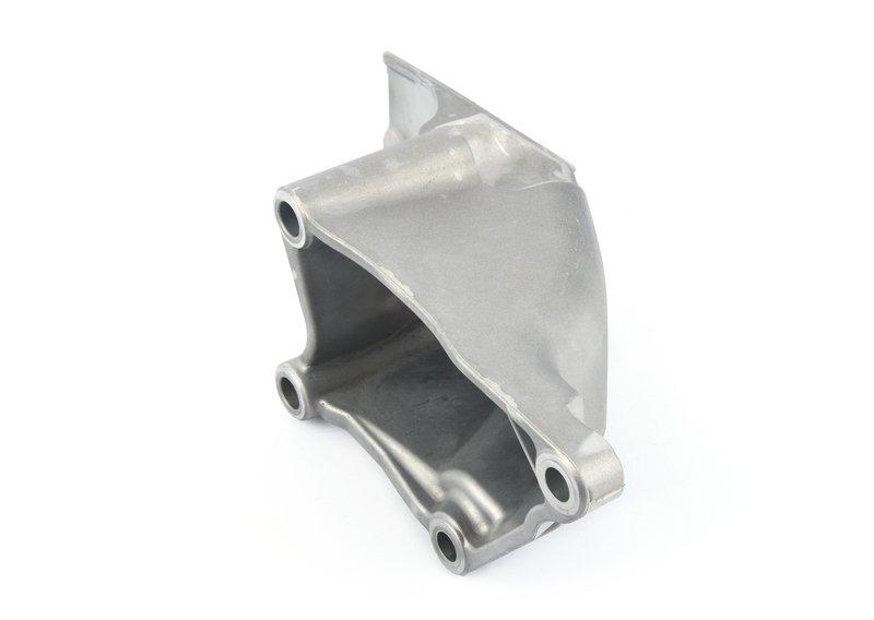 Несущий кронштейн двигателя П