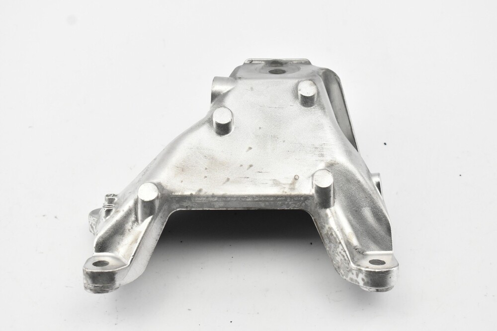 Опора двигателя