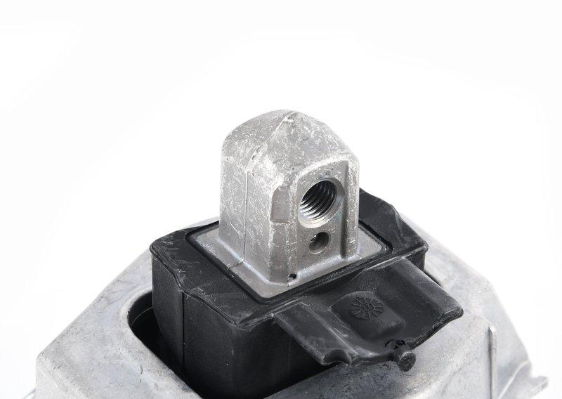 G20 подушка крепления двигателя правая задний привод