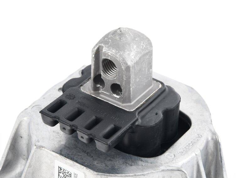 F90/F91/F95 подушка двигателя правая CS