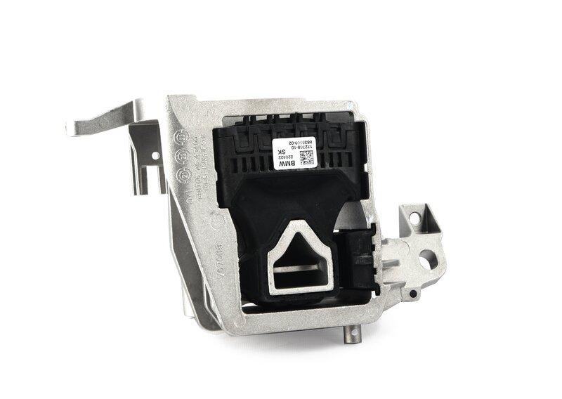 F60/F54 штанга крепления двигателя