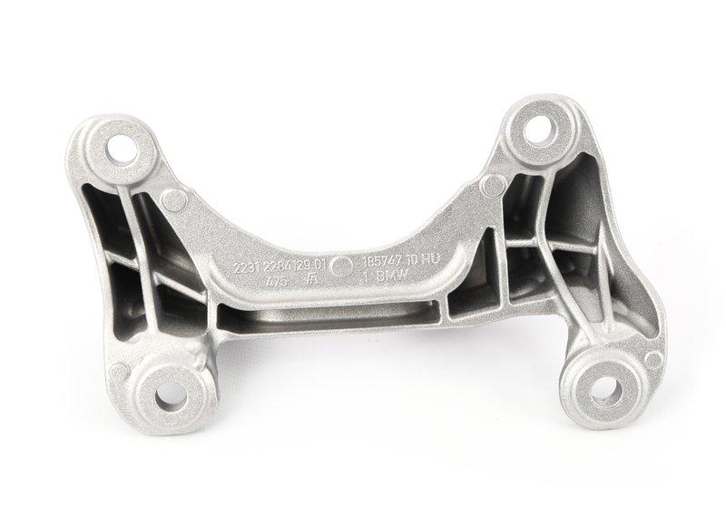 Несущий кронштейн КПП