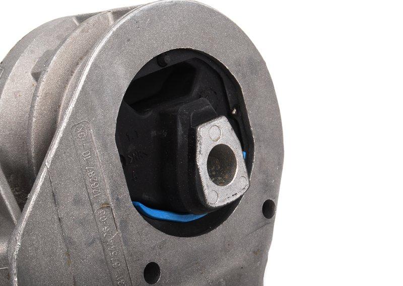 Опорный кронштейн КПП с резинов.подушкой