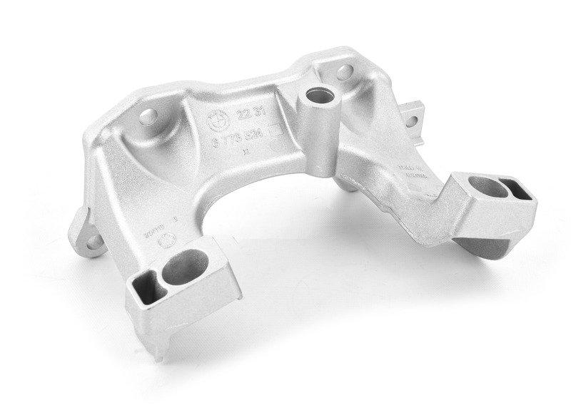 Несущий кронштейн КПП