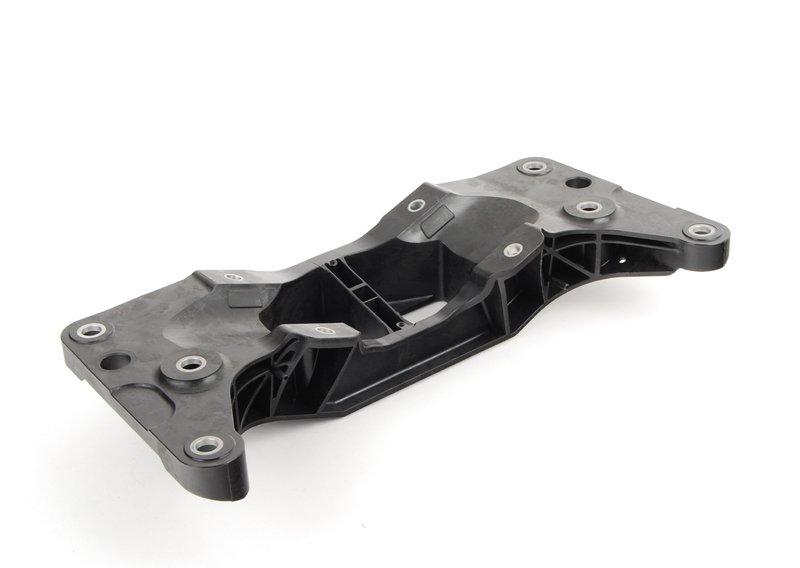 Поперечная балка крепления КПП