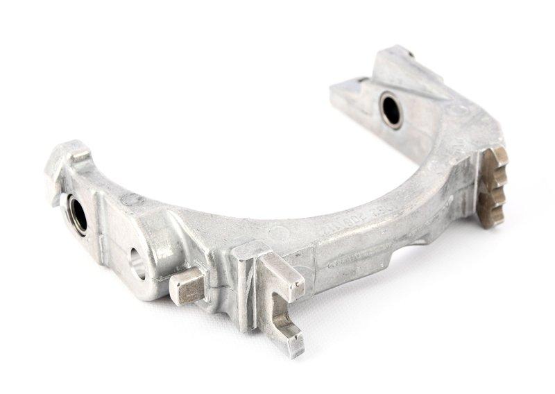 Вилка переключения V и передачи зад.хода