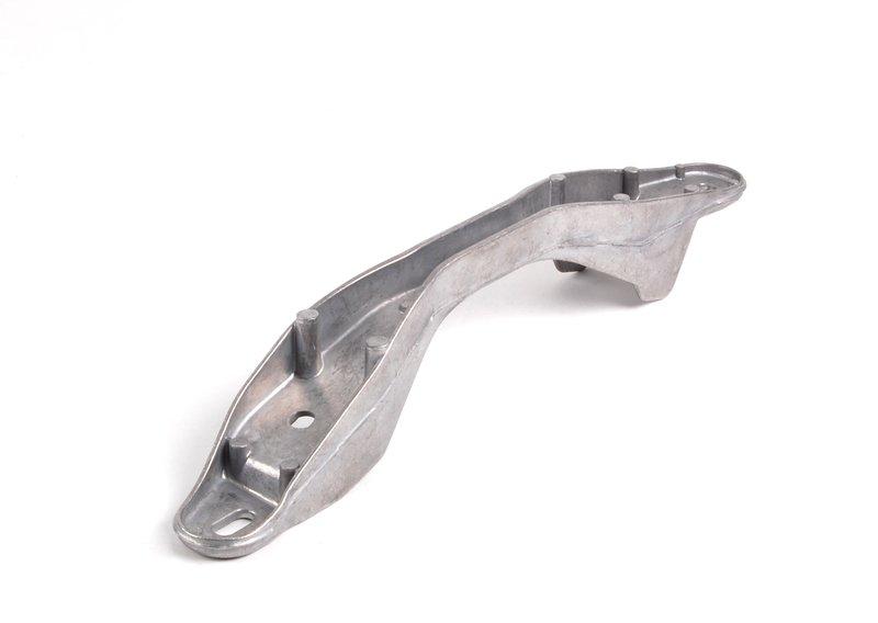 Поперечина рамы