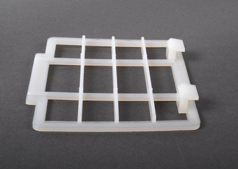 Защитная решетка дополн. вентилятора