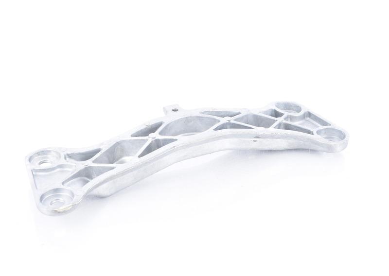 Поперечина рамы