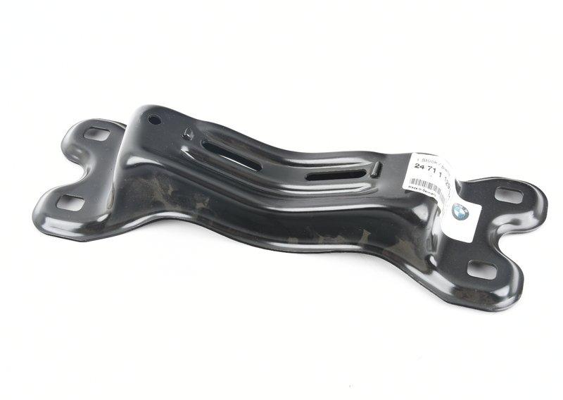 Поперечина рамы