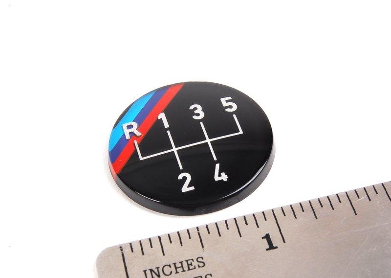 Эмблема наклеиваемая