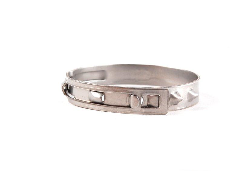 Стяжная лента