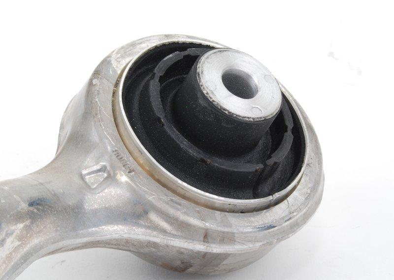 E82/E90/E90N Тяга с резинометаллическим шарниром П