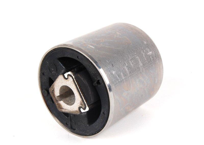 E83 сайлент блок переднего рычага