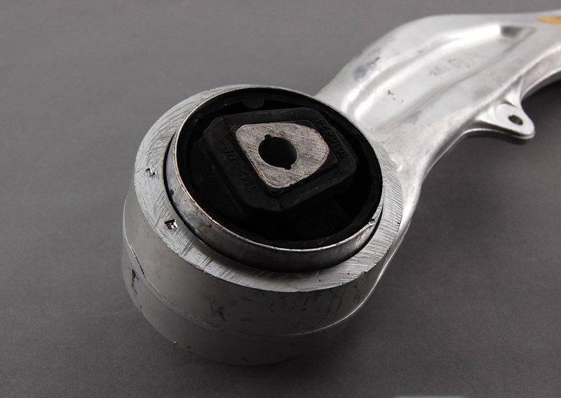 Тяга с резинометаллическим шарниром П