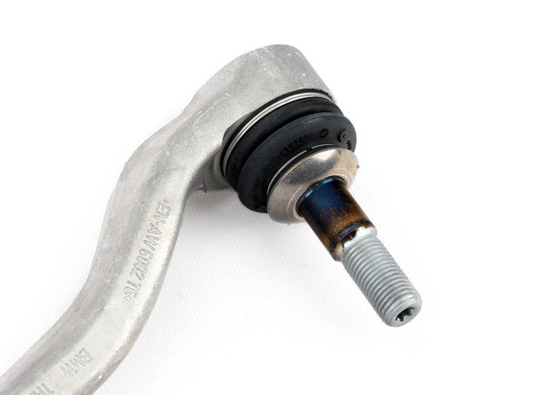 G29 Поп.рычаг подвески с рез.мет.шарниром Л