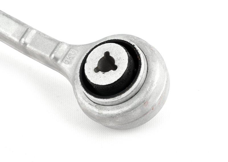 G29 Поп.рычаг подвески с рез.мет.шарниром П Z4