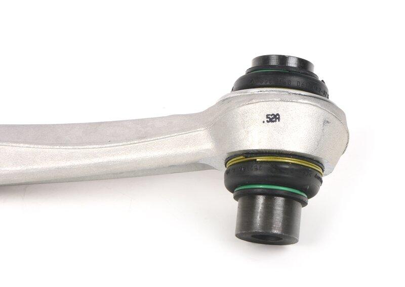 M4 G82/G83 Поперечный рычаг подвески П