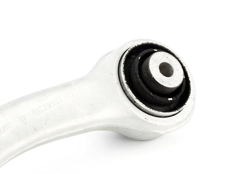 G82 рычаг продольный прав