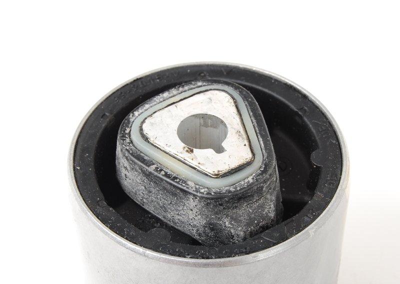 Комплект резинометаллич. шарниров тяги