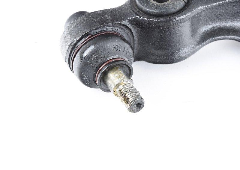 Поперечный рычаг подвески Л