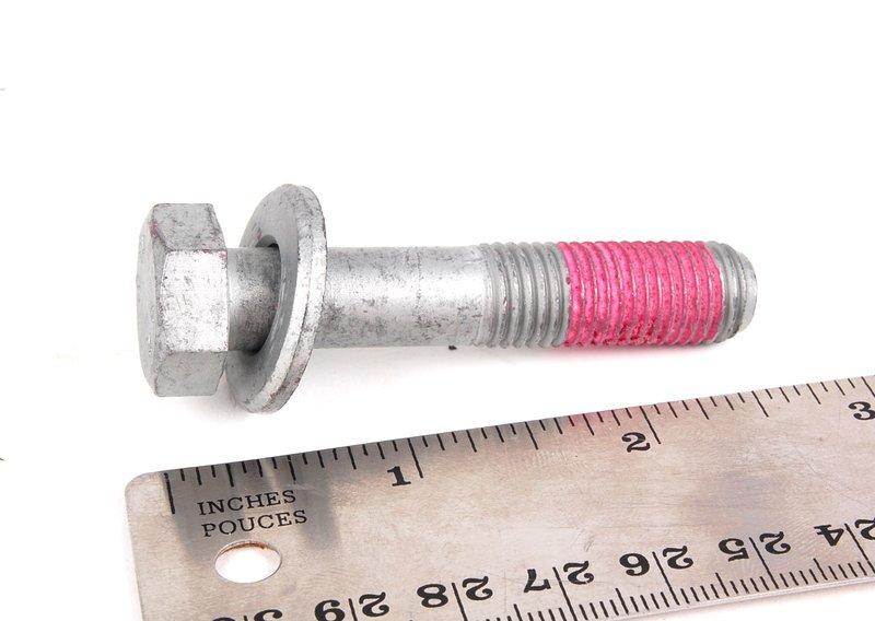 Болт с шестигранной головкой с шайбой