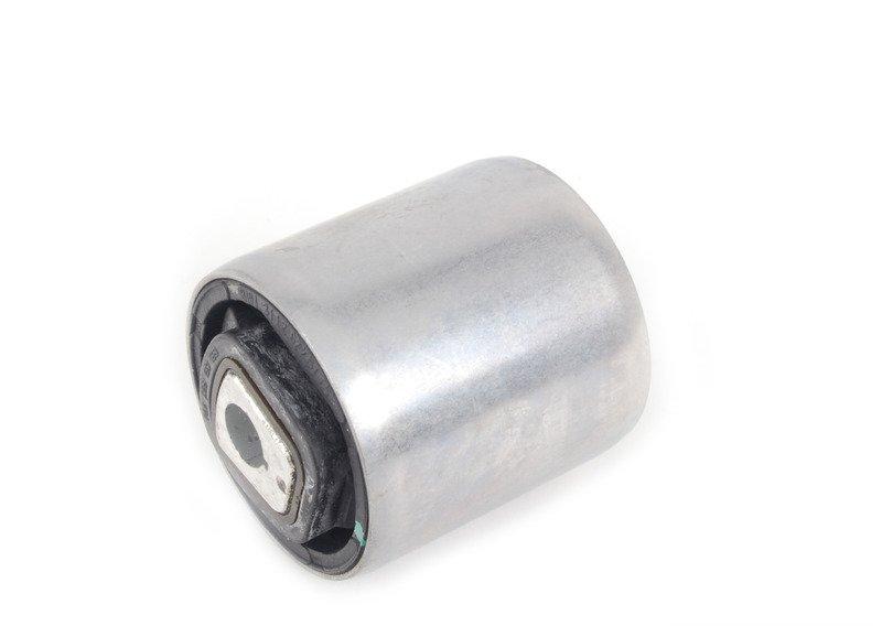 F01/F07 сайлентблок продольного рычага