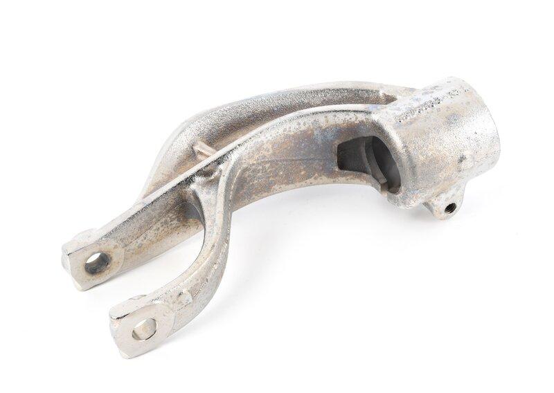 G05/G06/G07 крепление переднего левого амортизатора