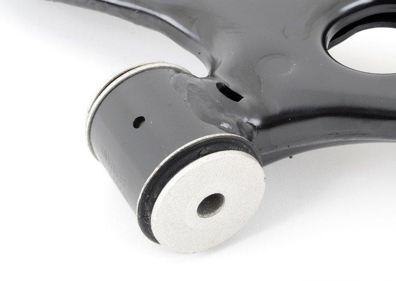 F57/F56/F5 Поперечный рычаг с резиномет. шарниром П