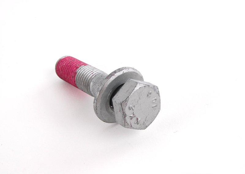 болт ступицы