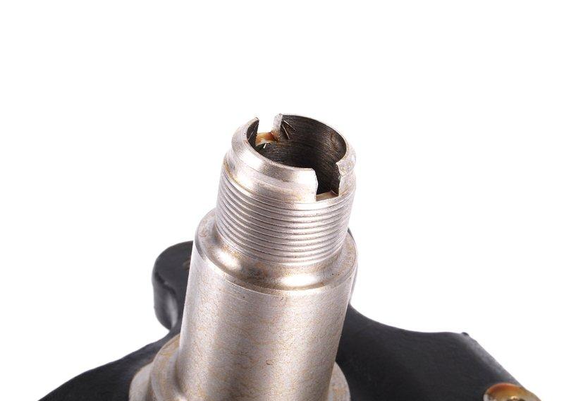 Поворотный кулак П