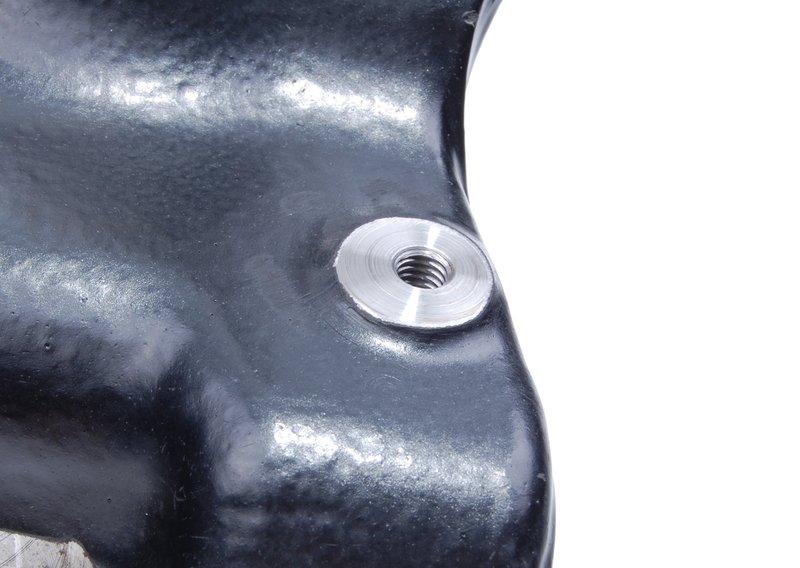 Поворотный кулак П