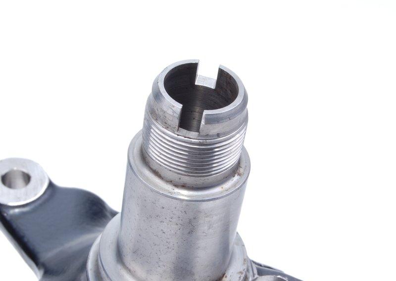 Поворотный кулак П