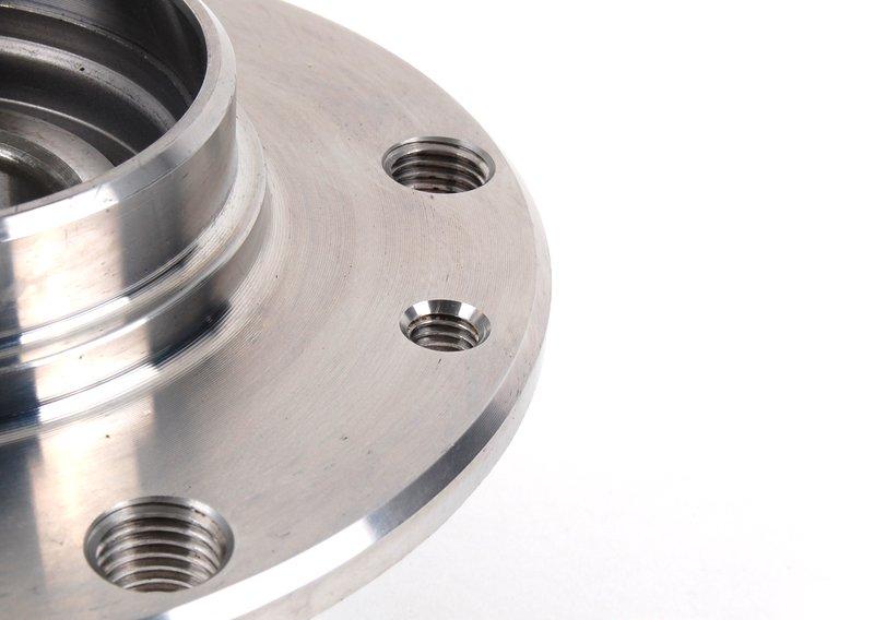 Ступица переднего колеса с подшипником