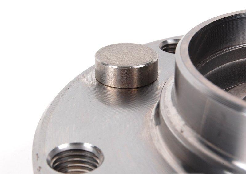 Ступица переднего колеса с подшипником