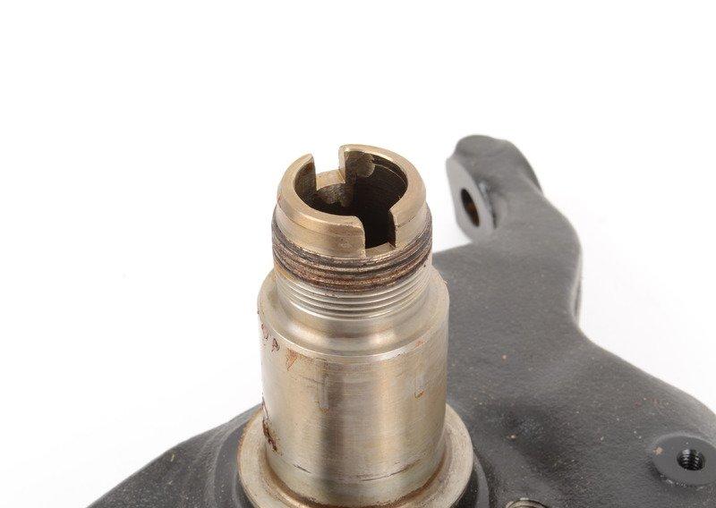 Поворотный кулак П