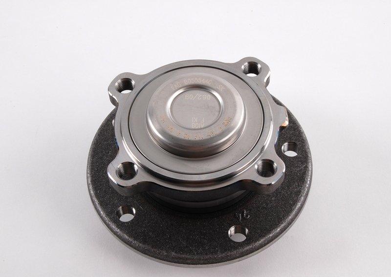 E87 ступица передняя