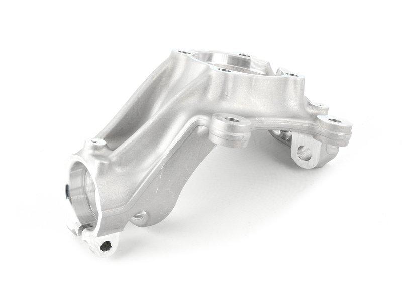 F87 кулак правый