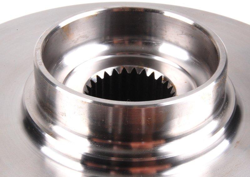 Ступица переднего колеса с подшипником