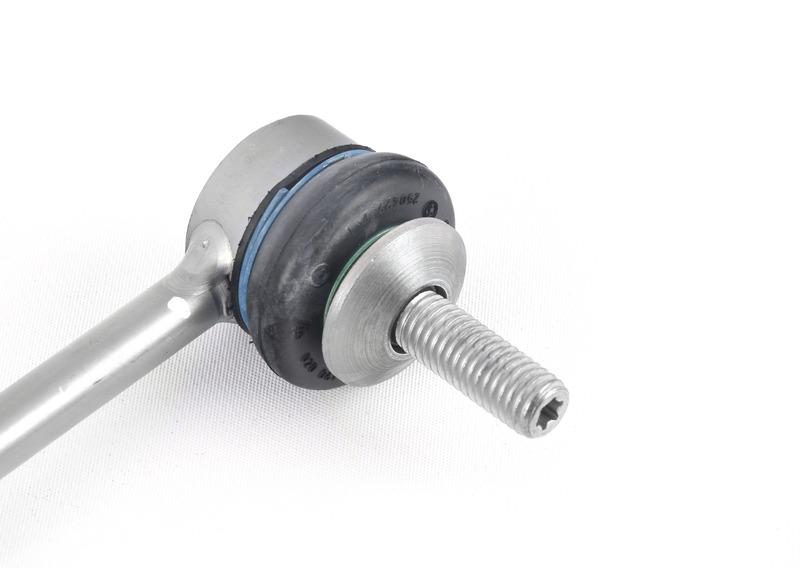 Стойка крепления П Пд F80/F82/F83/F87