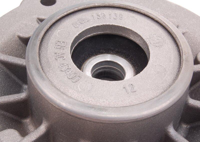 Верхняя опора амортизационной стойки F10 / F06