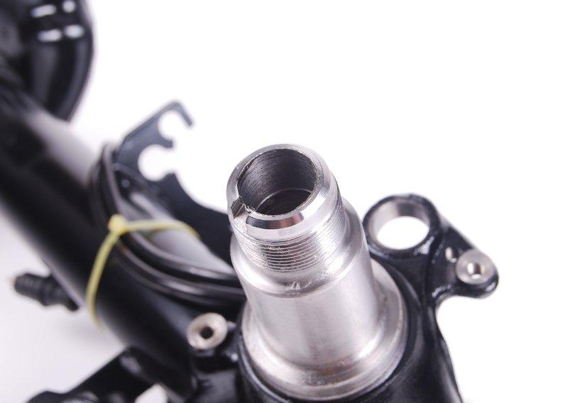 E31 амортизатор передний левый 850